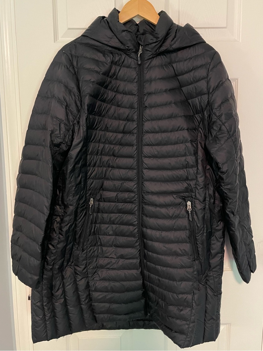 Woman’s 32 Degrees Lightweight Winter Jacket with Detachable Hood - Black